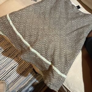 GAP Gray Shrug Medium-Weight skirt